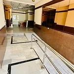 Atico En Yate Iv, Primera Linea Playa Фуэнхирола
